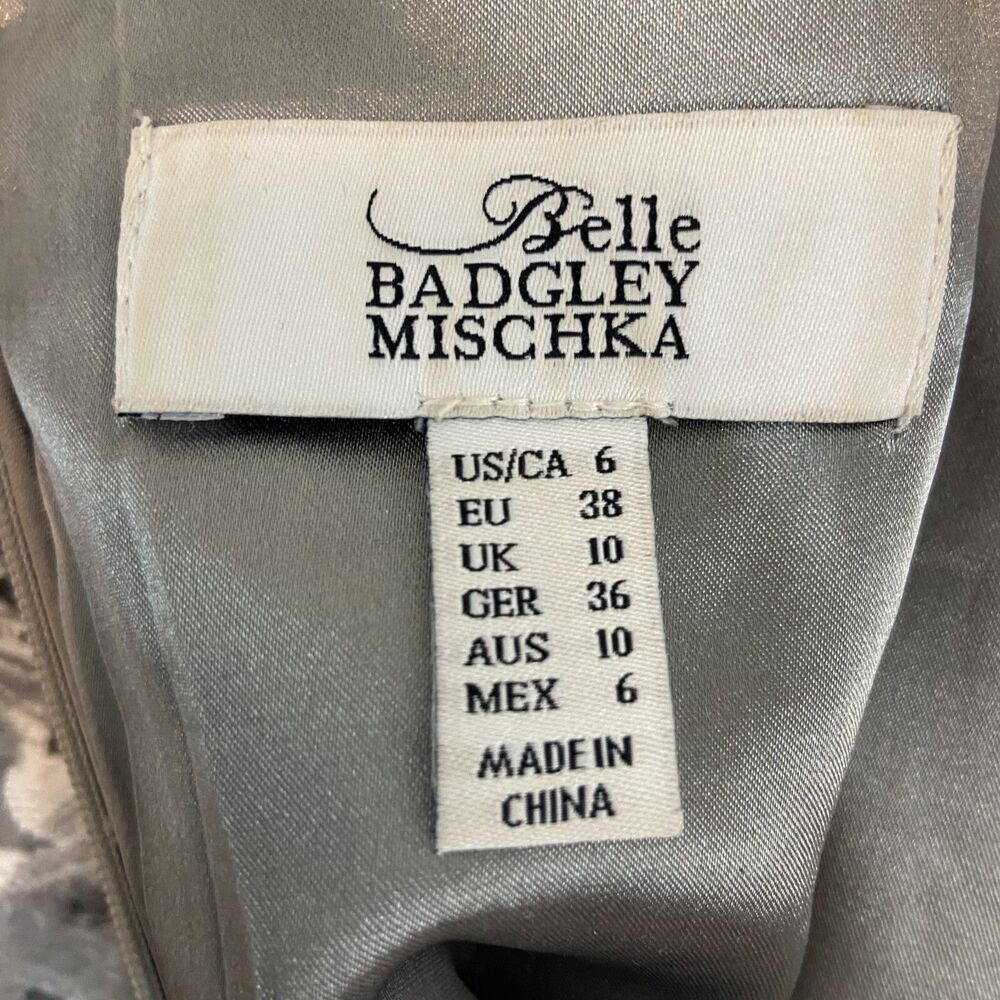 Badgley Mischka Dress Women's Size 6 Shift Beaded Neckline Short Sleeve - Picture 6 of 9
